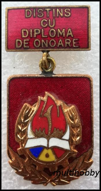 Insigna - Medalie  Distins Cu Diploma De Onoare