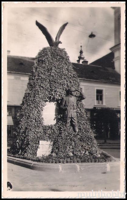 Carte postala Tirgu Mures - Monumentul ostasului roman