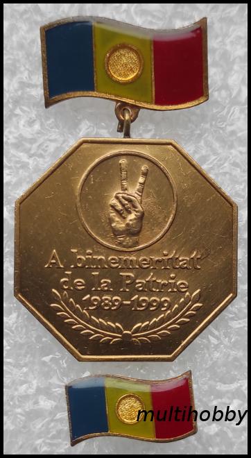 Insigna - A X-a aniversare a revolutie anticomuniste din Romania 1989-1999
