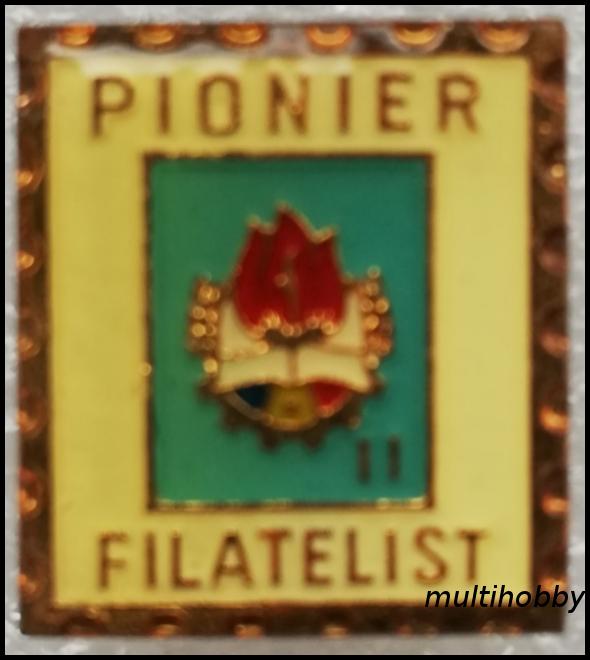 Insigna - Pionier filatelist - fond albastru