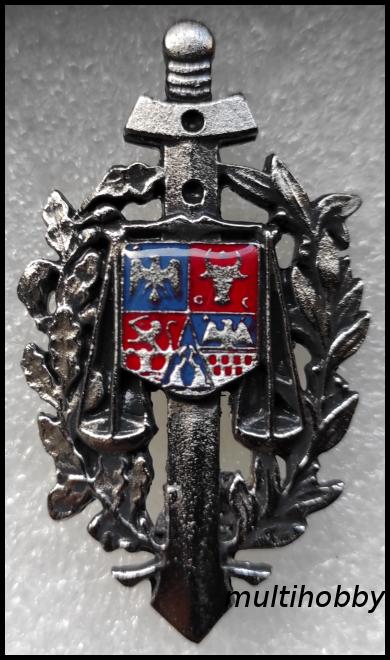 Insigna - *Academia de justitie