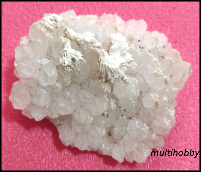 Mineral - Cuart cu Calcita papion