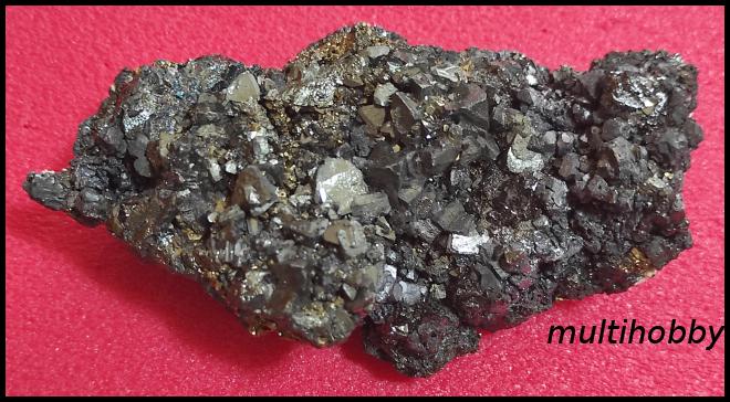 Mineral - Blenda cu cateva cristale de
Tetraedrit