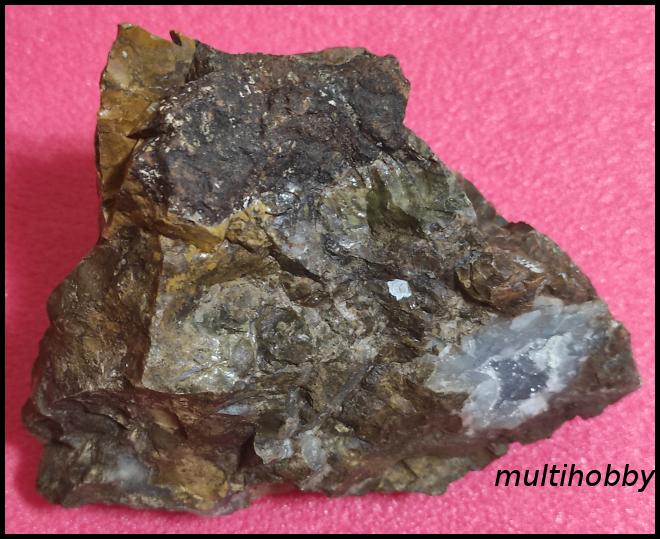 Mineral - Calcedonie in 
Jasp