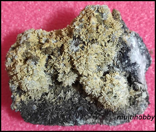 Mineral - Aragonit
(Floare de Fier)