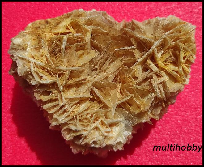 Mineral - Barita galbena