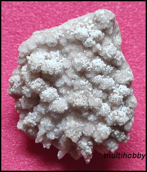Mineral - Rodocrozit in baza
Cuartit nins cu florocalcita