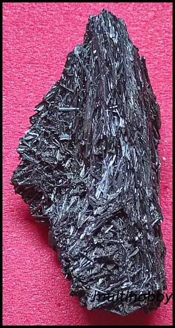 Mineral - Stibina cu
Cuart