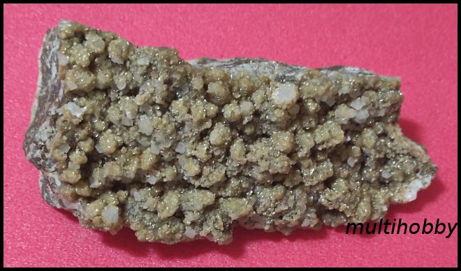 Mineral - Siderit pe 
Cuart doua generatii