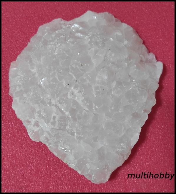 Mineral - Manganocalcita arici