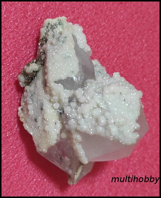 Mineral - Cuart cu
Calcita