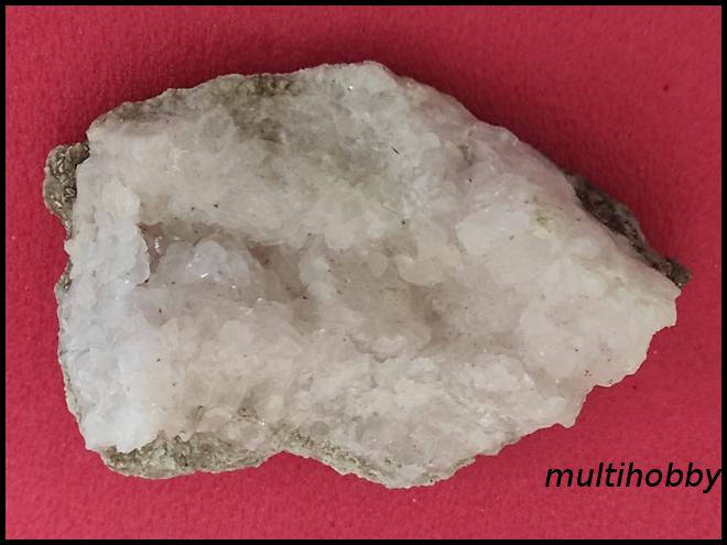 Mineral - Florocalcita