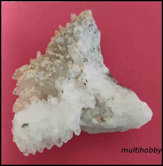 Mineral - Cuart arici,cristalizare
jur-imprejur