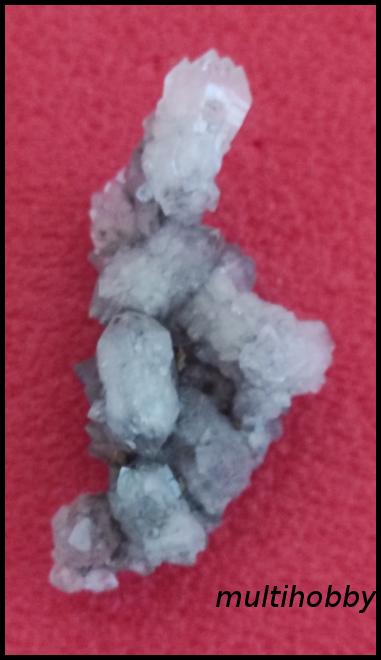 Mineral - Diamant de Maramures cristalijat
Jur-Imprejur