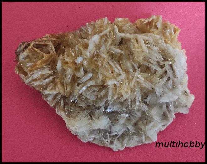 Mineral - Bariya bicolor