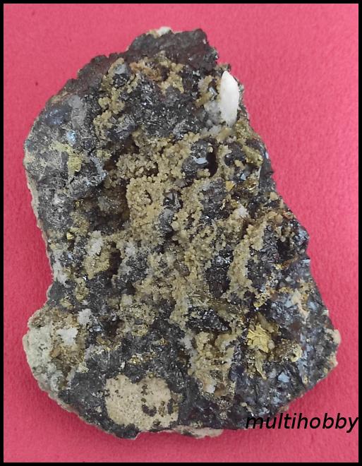 Mineral - Arici de blenda doua generatii
cu cristalizare in frunza cu 
Siderit si 
Marcasita