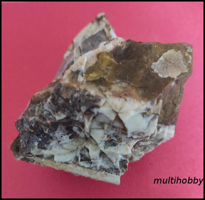 Mineral - Jasp
Opal