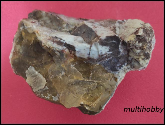 Mineral - Jasp
Opal