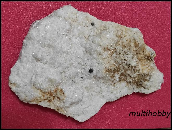 Mineral - Cuartit cu 
Tenantit
Limonit pe baza de 
Rodocrozit